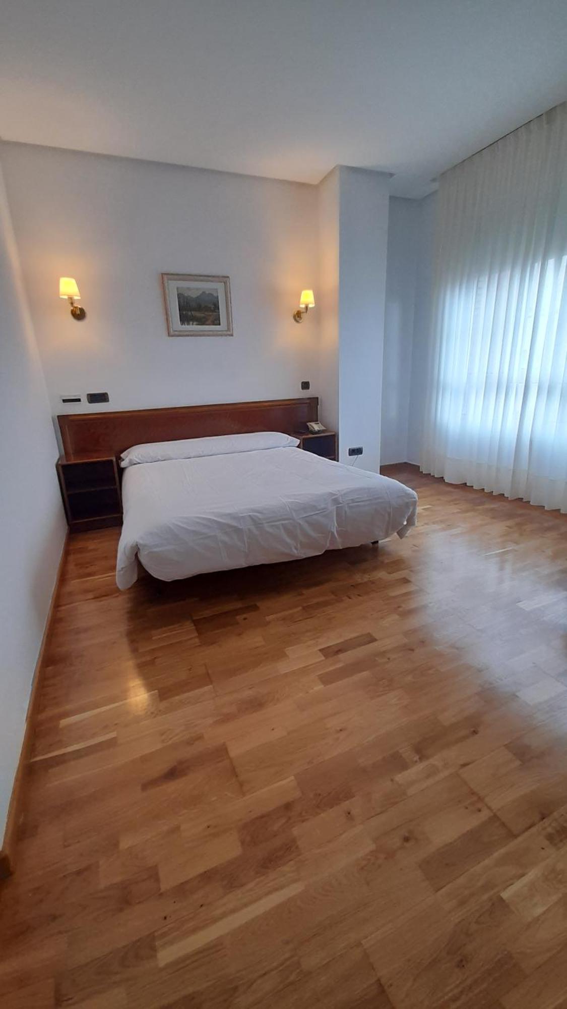 Hotel Las Moreras León Zewnętrze zdjęcie